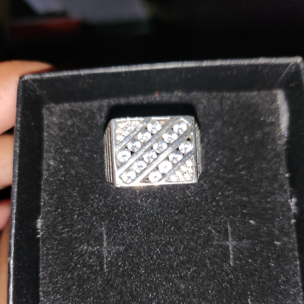 Men Ring - Picture 3 of 3